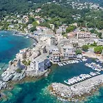 Vila Belle Avec Piscine Vue Mer- Cap Corse Sisco