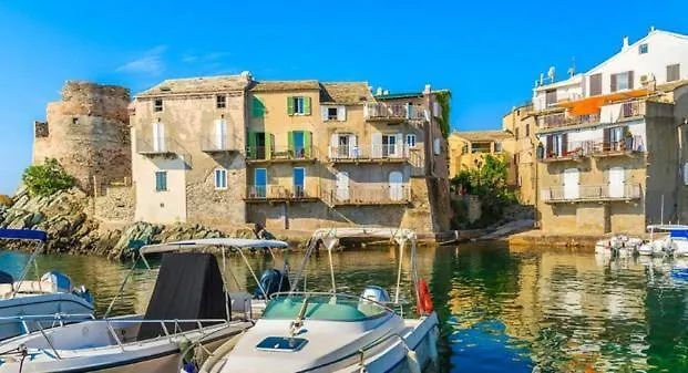 Belle Avec Piscine Vue Mer- Cap Corse Villa *