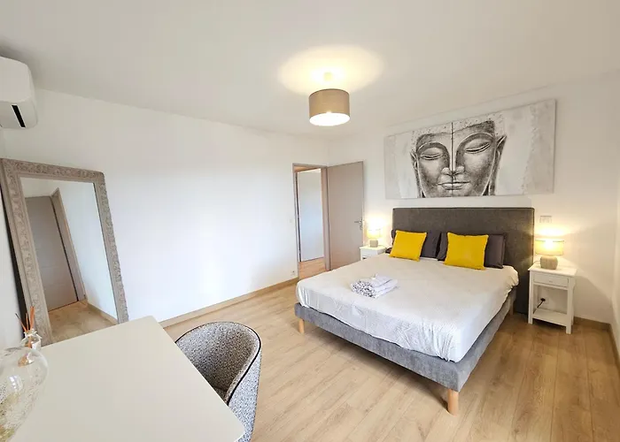 Belle Avec Piscine Vue Mer- Cap Corse Sisco