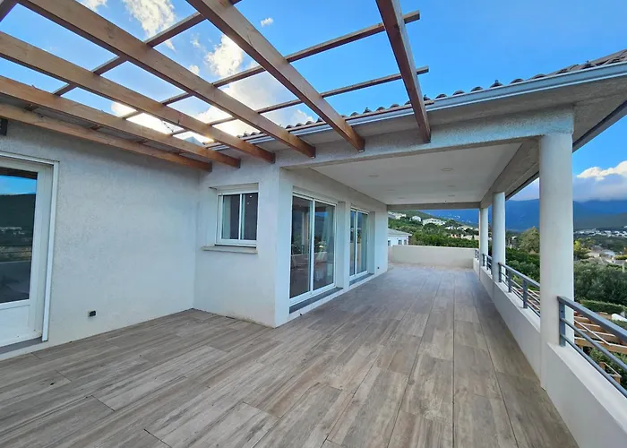Villa Belle Avec Piscine Vue Mer- Cap Corse *